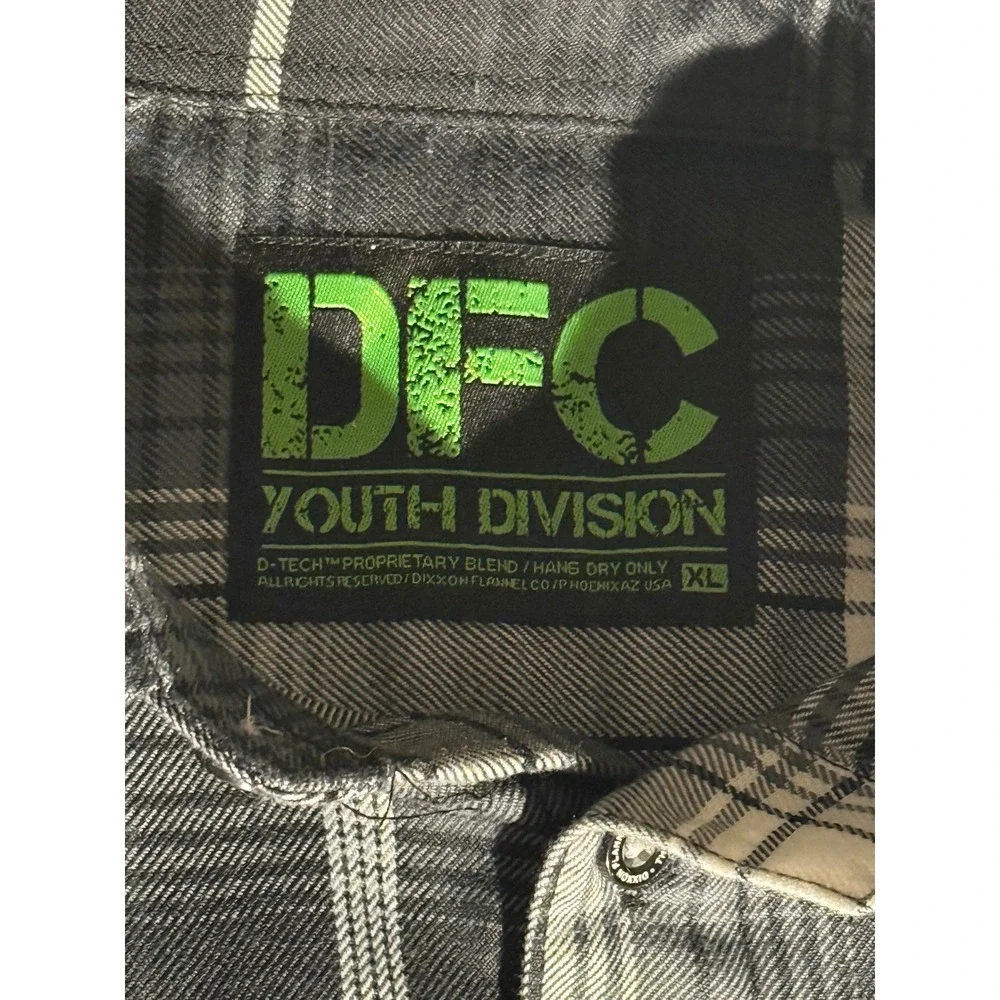Dixxon Flannel Co Youth Division Grey Black Plaid D-Tech Shirt Kids XL